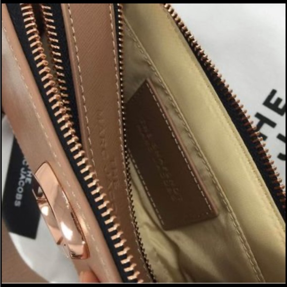 Brown w/ Rose Gold Marc Jacobs Snapshot Camera Bag (new without tags) - Picture 3 of 4